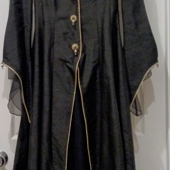 Vintage Couture Craig Signer Black Taffata Silk Gown with Gold Embellishments - Picture 8 of 12